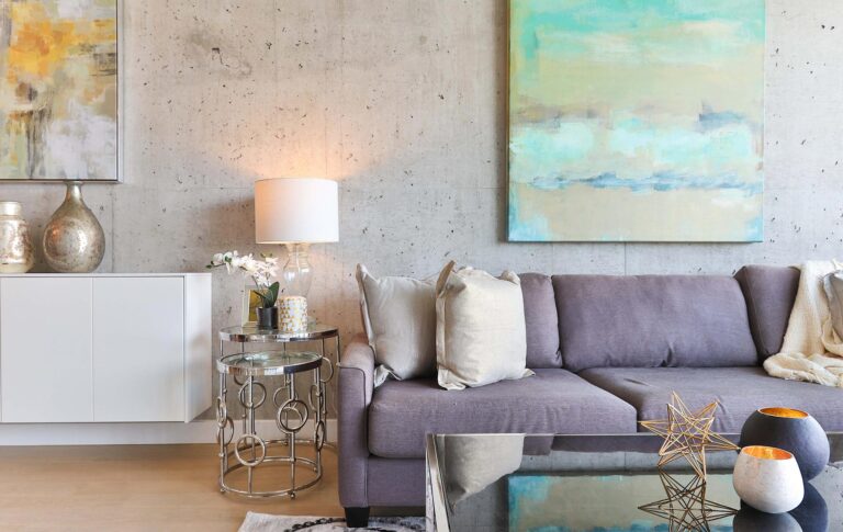 Minimize Stress and Maximize Profit: How to Sell During Relationship Transition